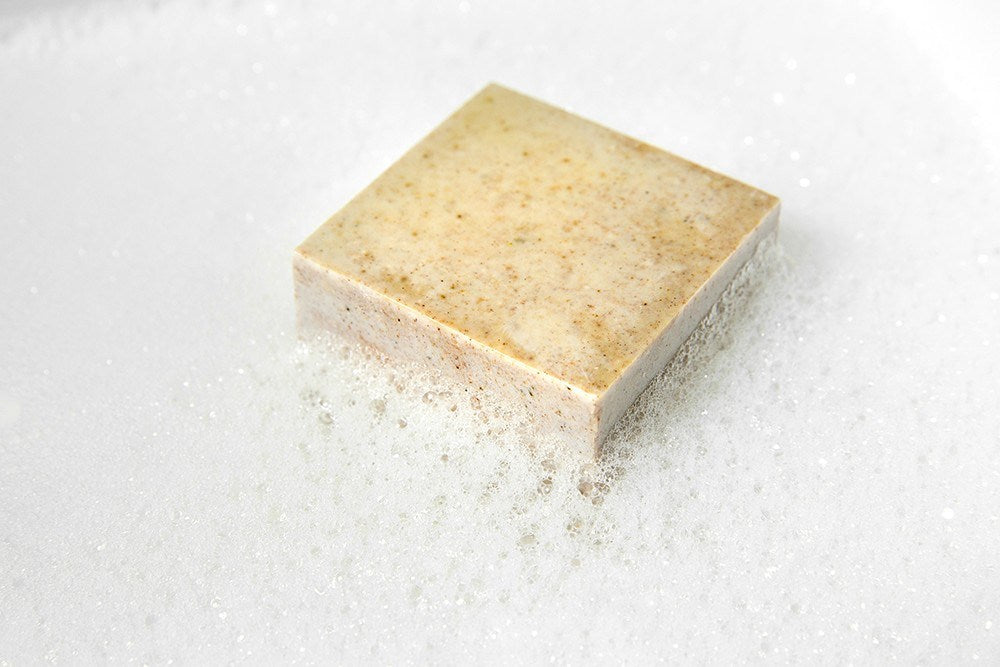 Tea Tree & Spruce Shampoo Bar