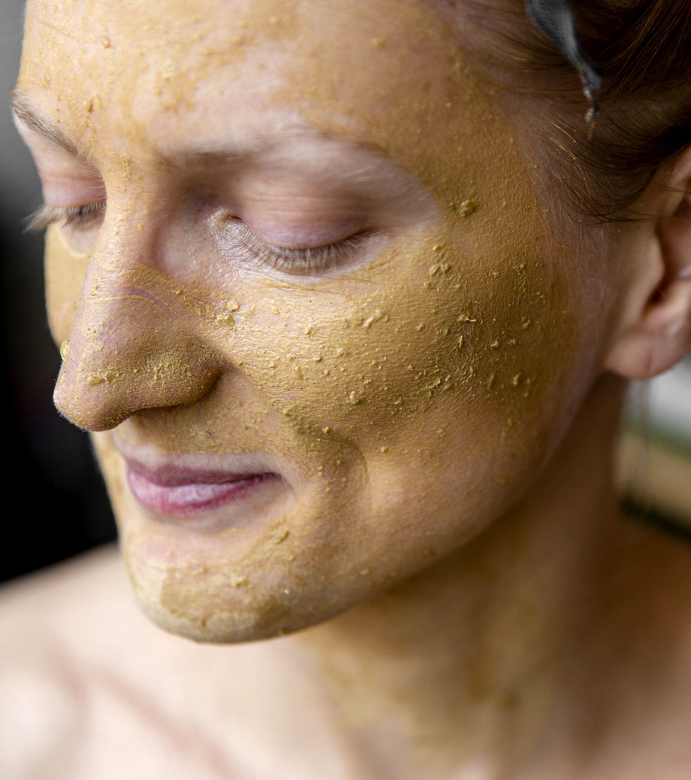 Golden Clay Mask & Scrub