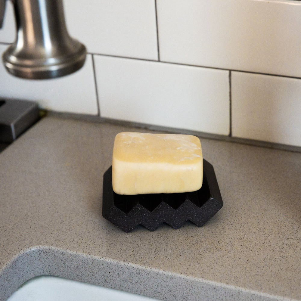 Concrete Soap Dish - Draining Soap Holder - Bathroom Accessories - Mod –  Cedarstonegarden
